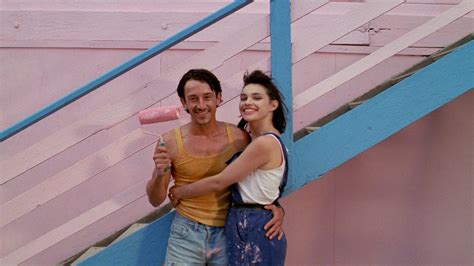 Betty Blue: Uma Sinfonia de Paixão e Loucura Eterna!